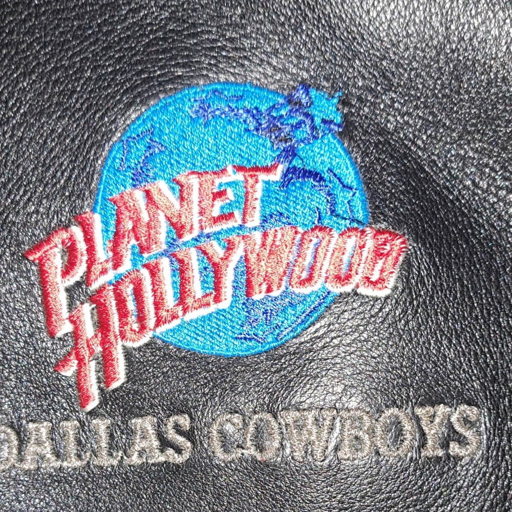 Vintage Planet Hollywood Men’s Leather Jacket 90’s Dallas Cowboys - Picture 4 of 16